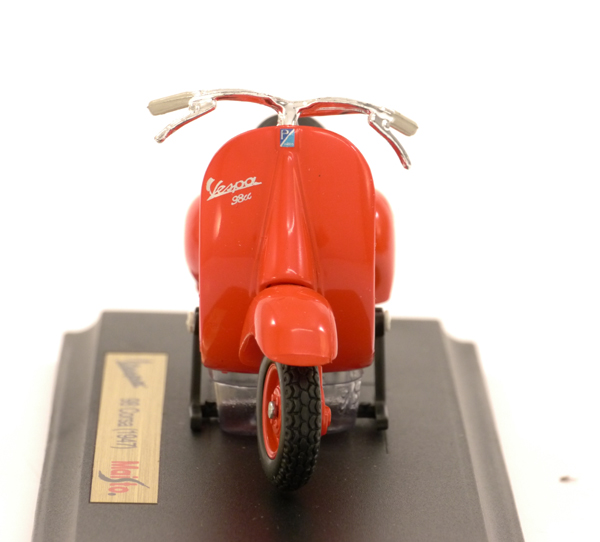 Modell Vespa Corsa, rot